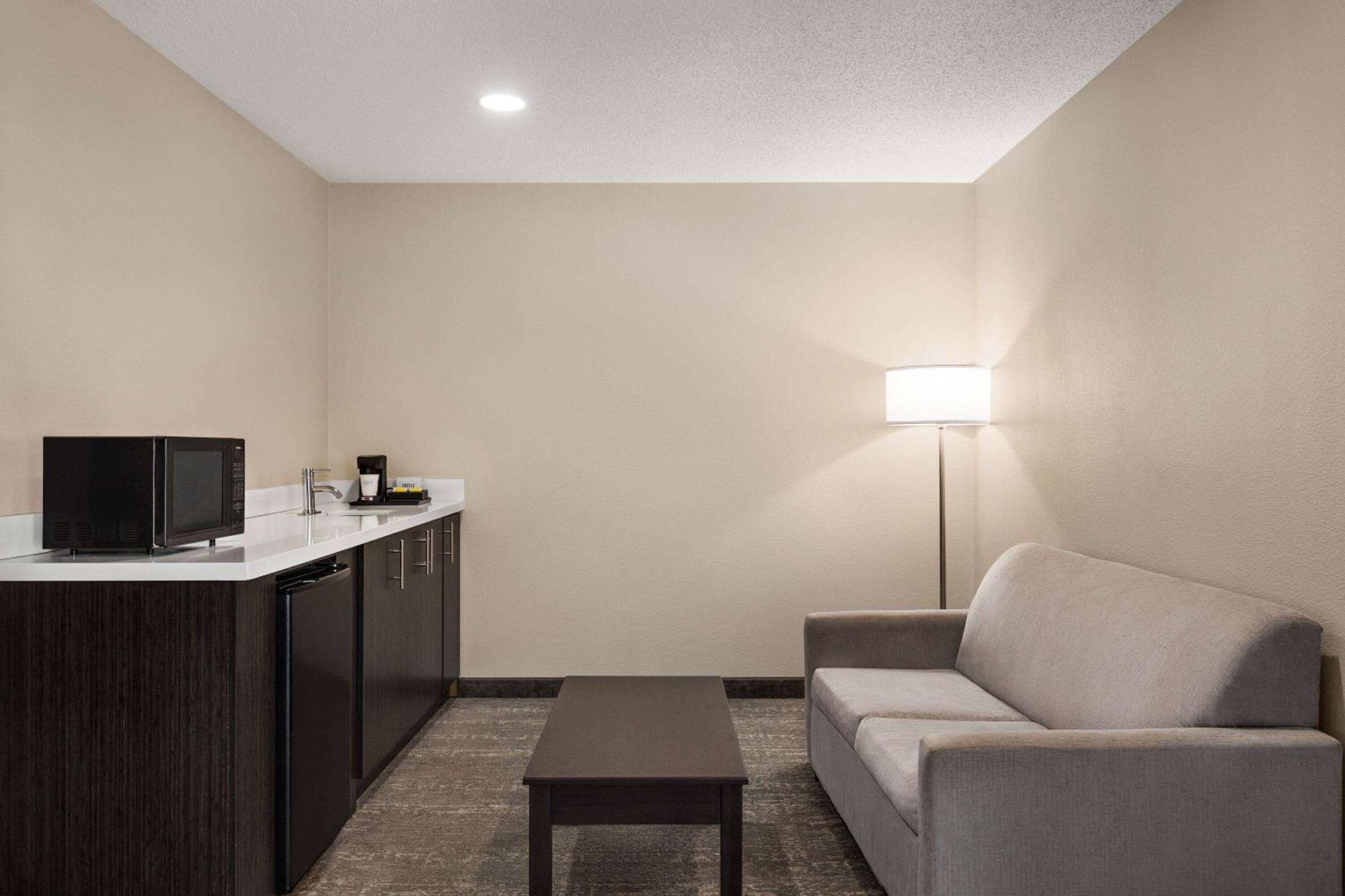 Wingate By Wyndham Savannah I-95 North Port Wentworth Dış mekan fotoğraf