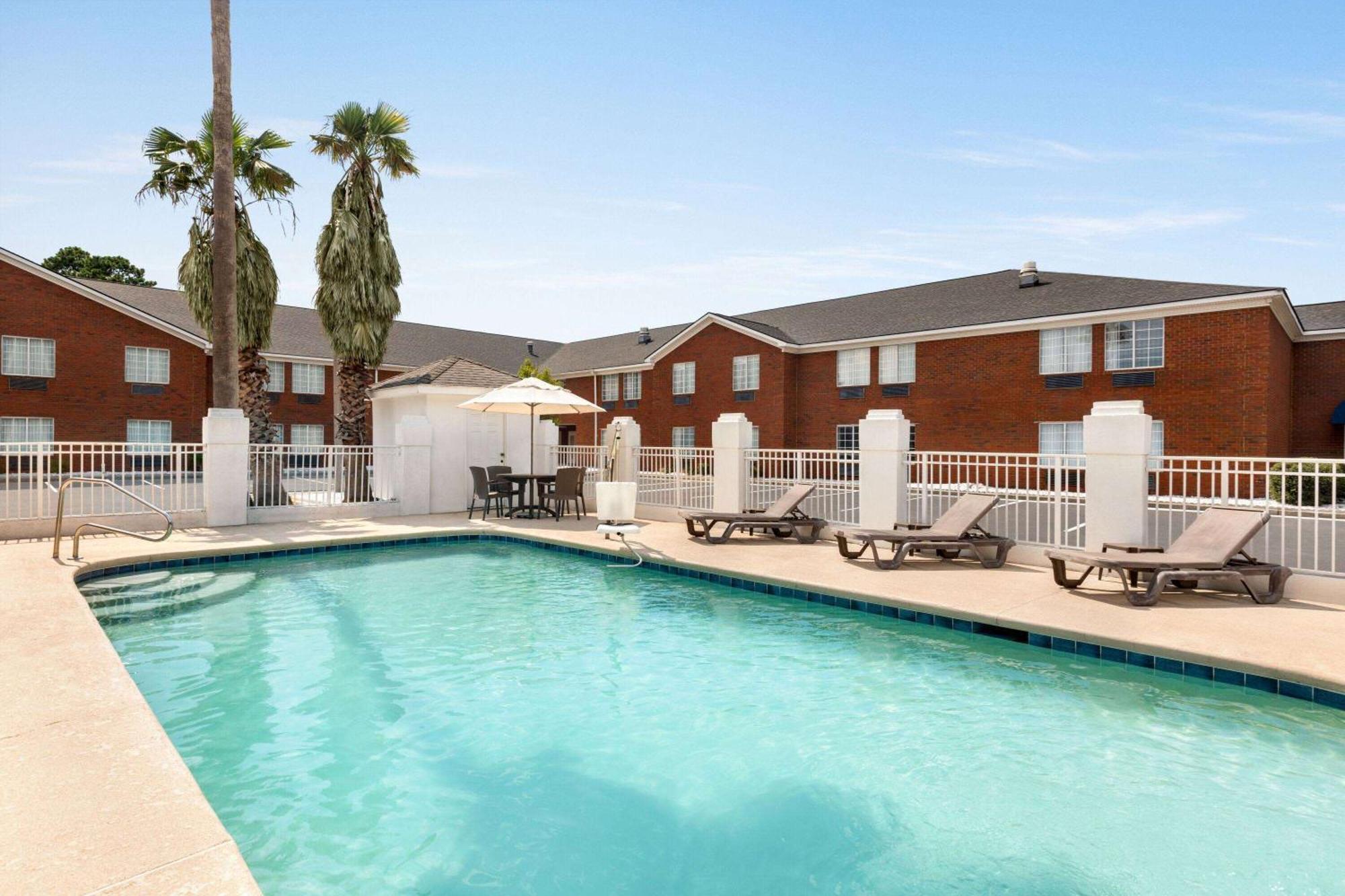 Wingate By Wyndham Savannah I-95 North Port Wentworth Dış mekan fotoğraf